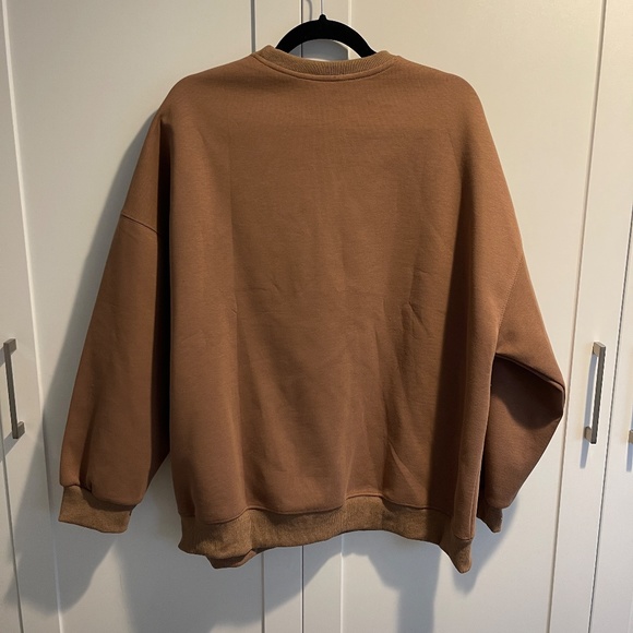 Oversized Smiley Sweatshirt - Picture 4 of 4